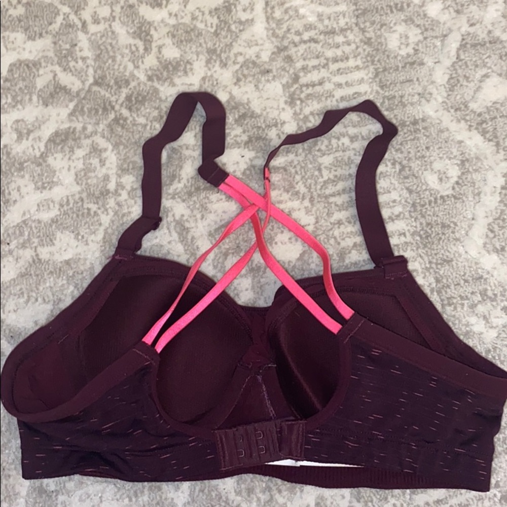Victoria’s Secret Sports Bra - Picture 2 of 2